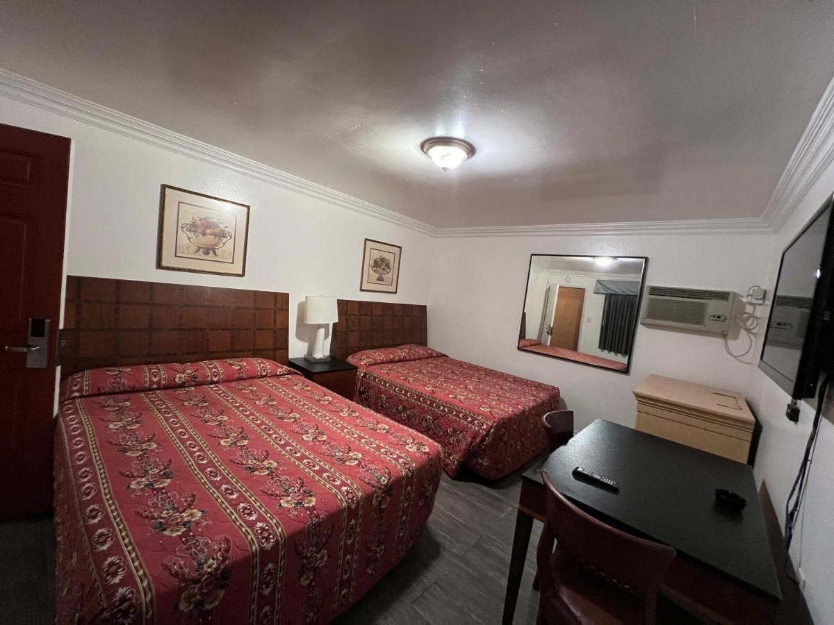 Flamingo Motel Oxnard Buitenkant foto