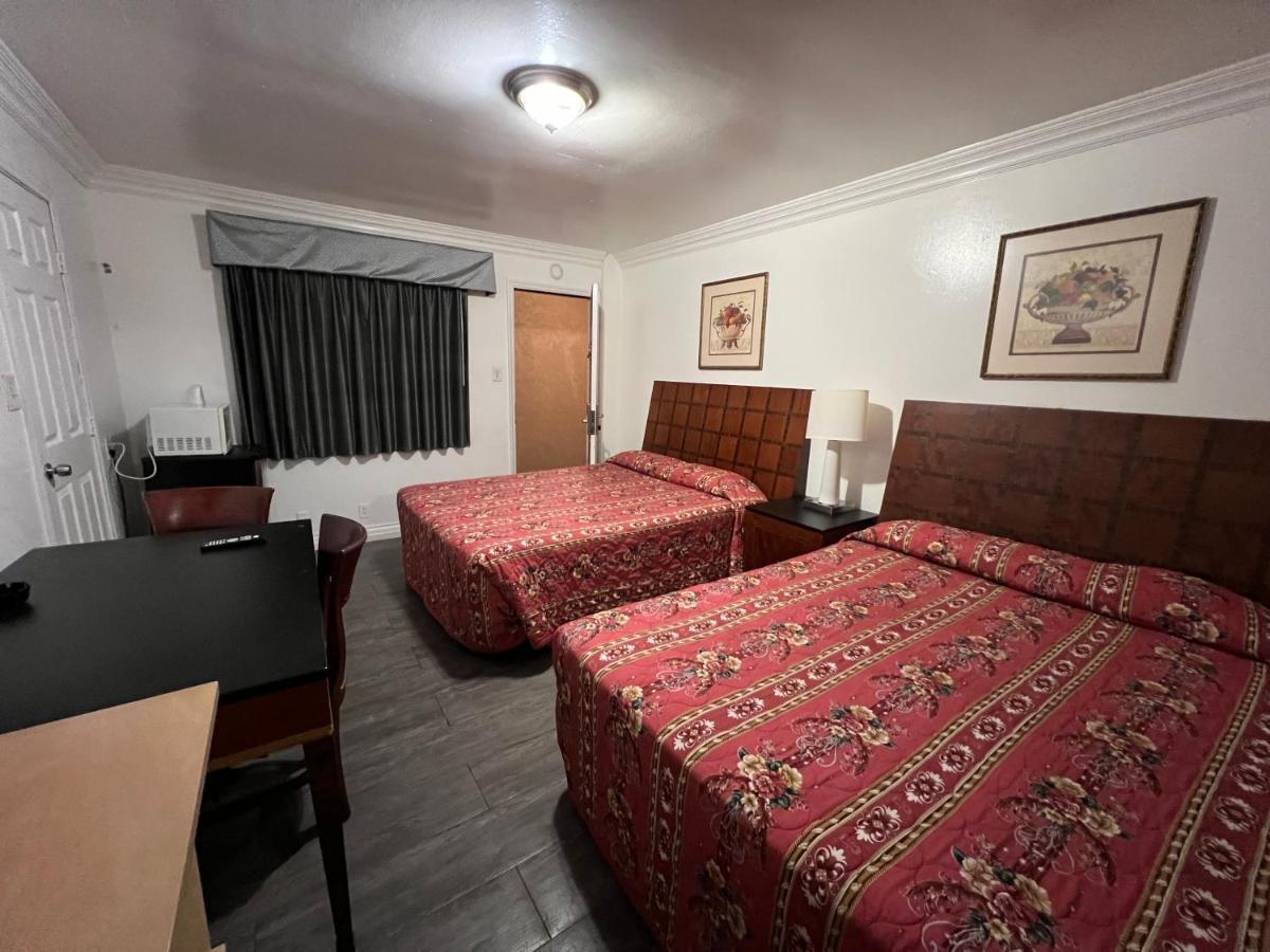 Flamingo Motel Oxnard Buitenkant foto
