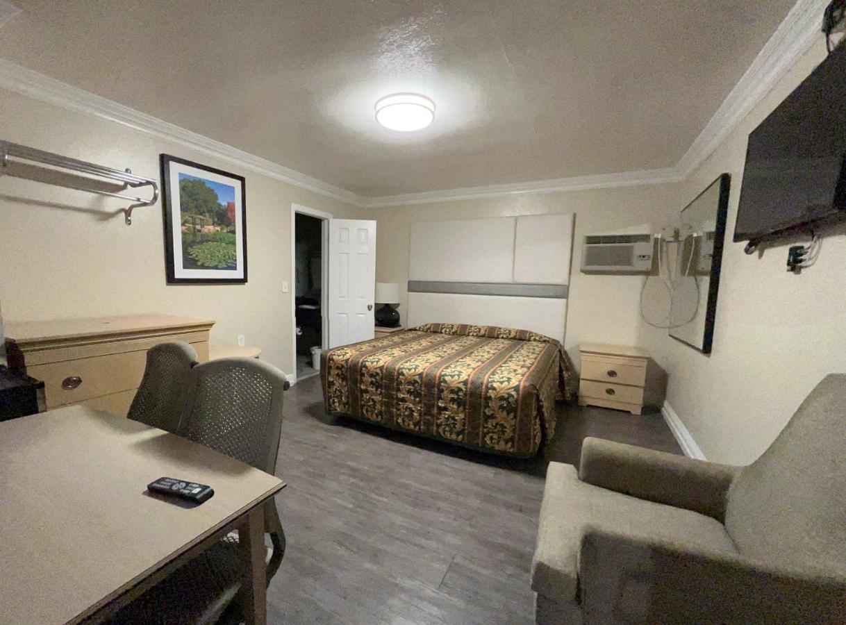 Flamingo Motel Oxnard Buitenkant foto